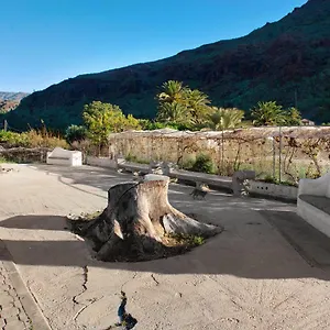 https://casa-de-la-eterna-primavera.in-canary-islands.com