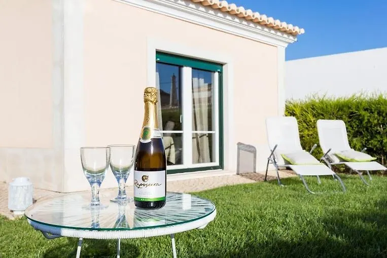 Villas T3 Com Jardim Vila Sagres 0*,  Portugal